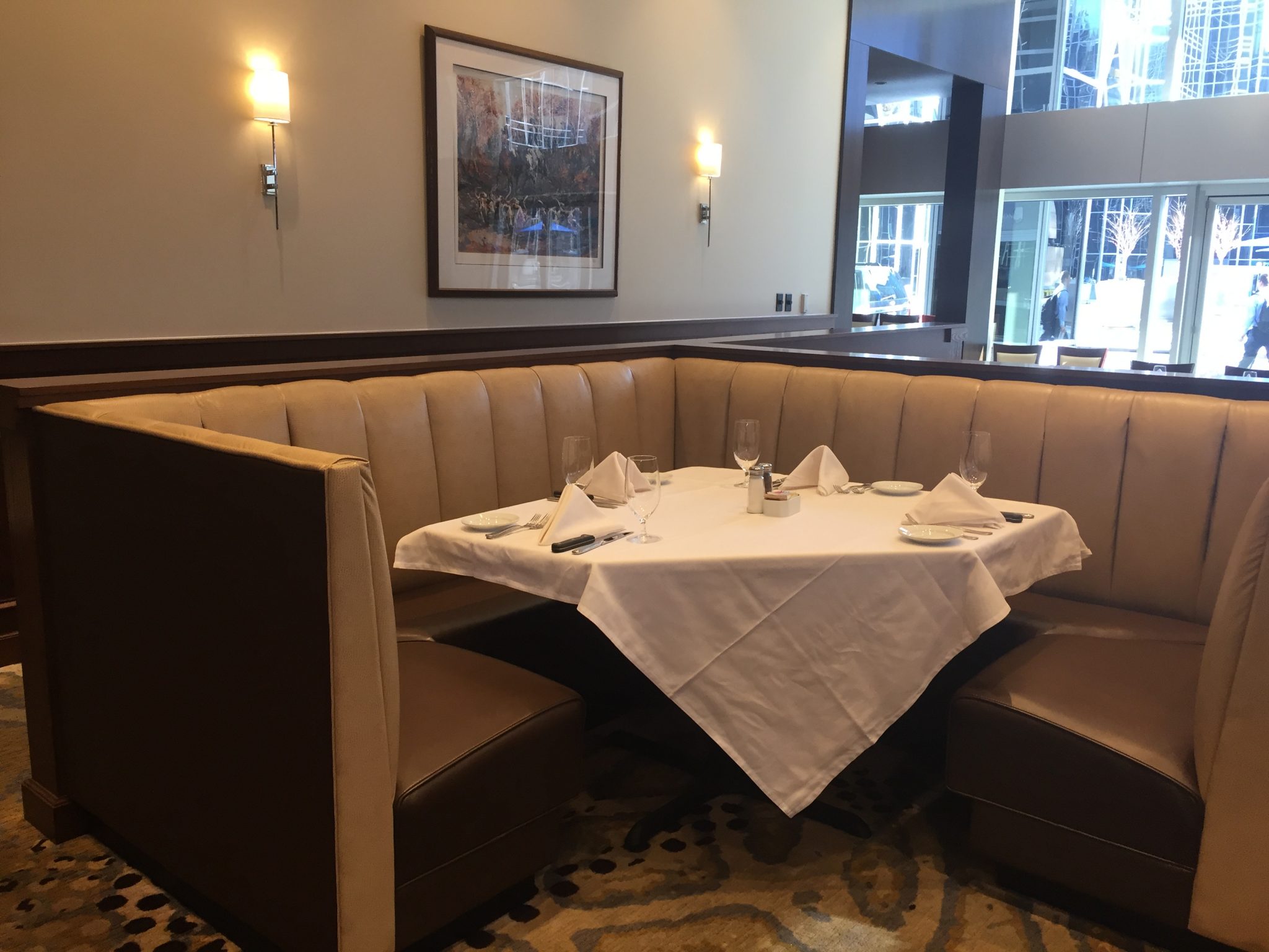 What is the Best Upholstery for Restaurants? J & R Upholstery and Blinds Inc.